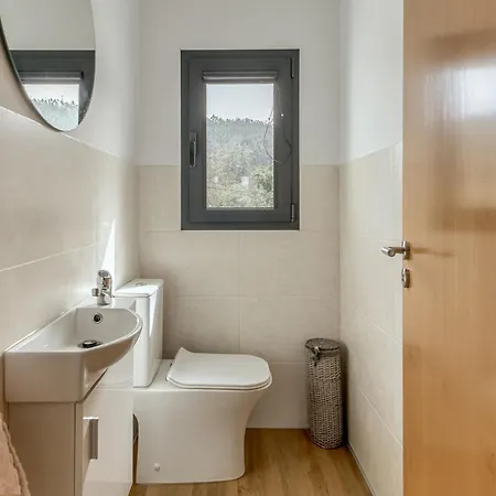 Maison Moderne Avec Vue Montagne Nyaraló *